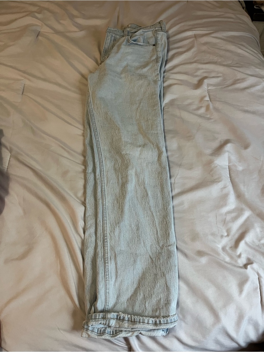 Abercrombie & Fitch Light Blue Straight Mid Rise Jeans - Picture 2 of 3